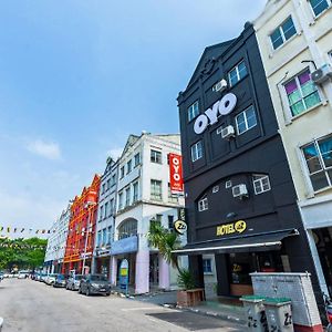 Super Oyo 44032 Zzz Hotel